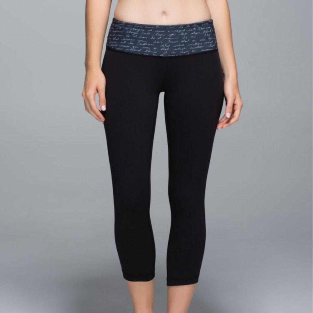 Lululemon Wunder Under Crop II Manifesto Script 2